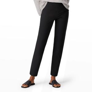 All occasion women’s high-waisted stretch crepe slim pant. Comfy & breathable!